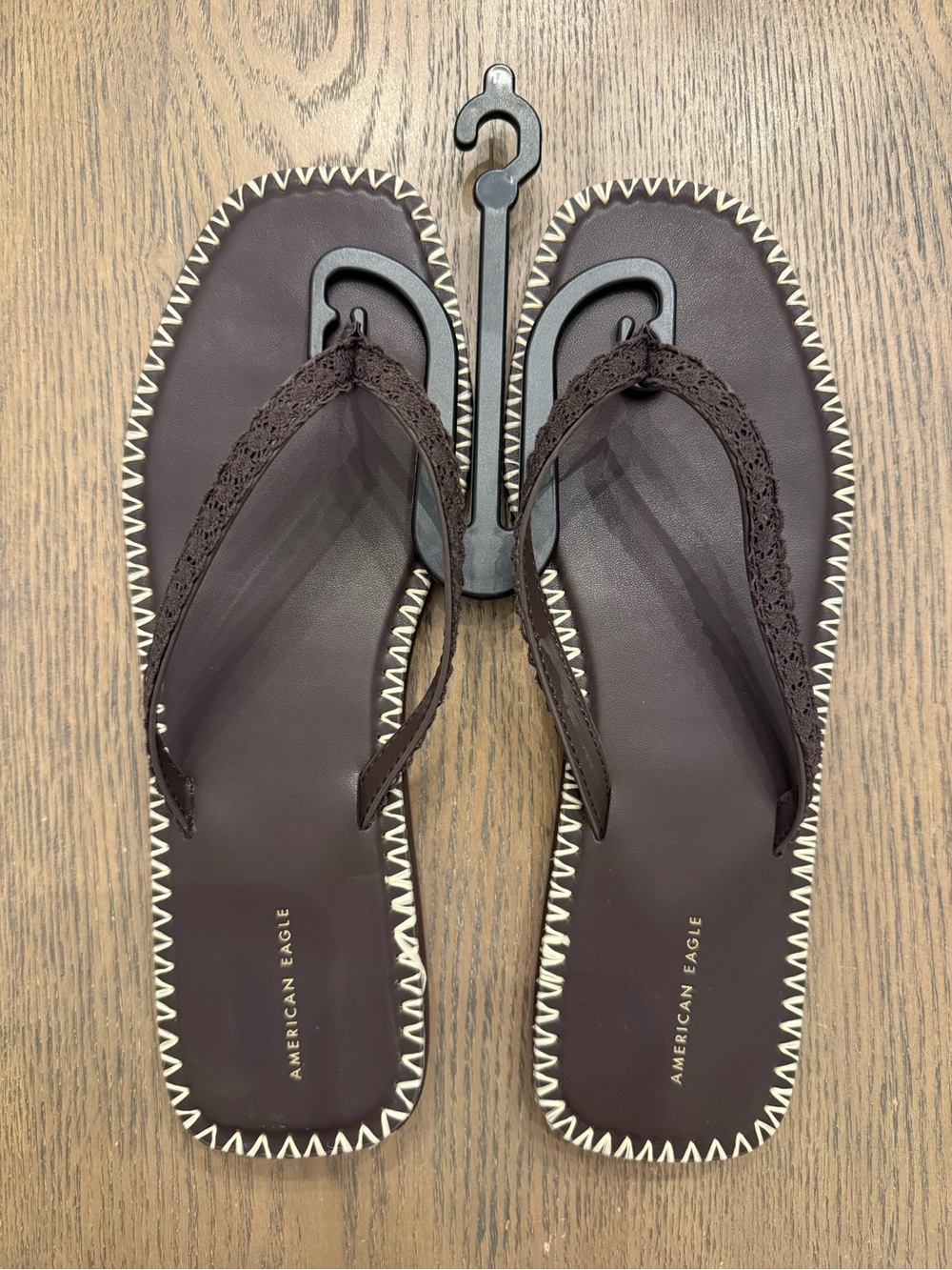 American Eagle Dark Brown Lace Flip Flops